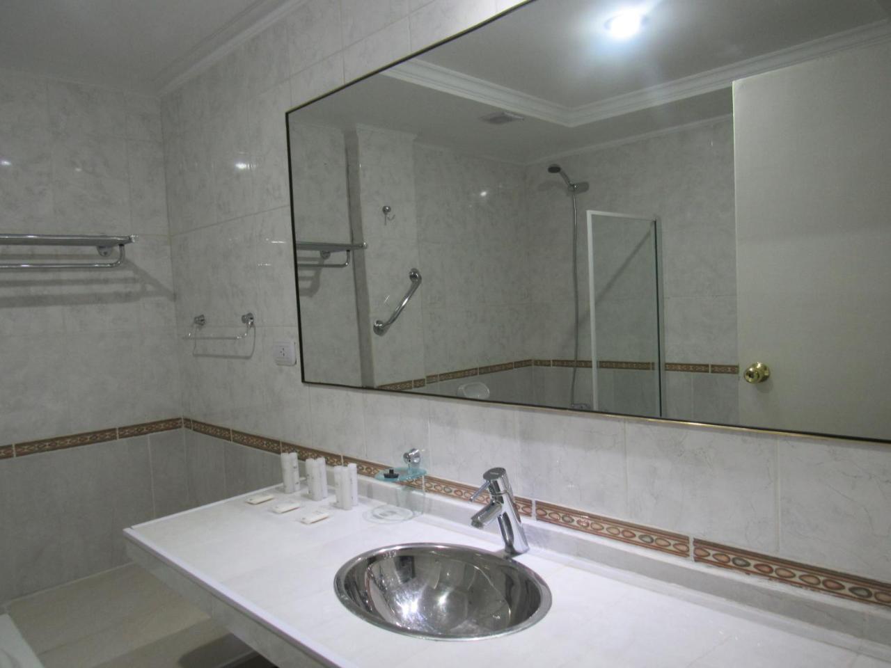 Hotel Калета-Оливия Экстерьер фото